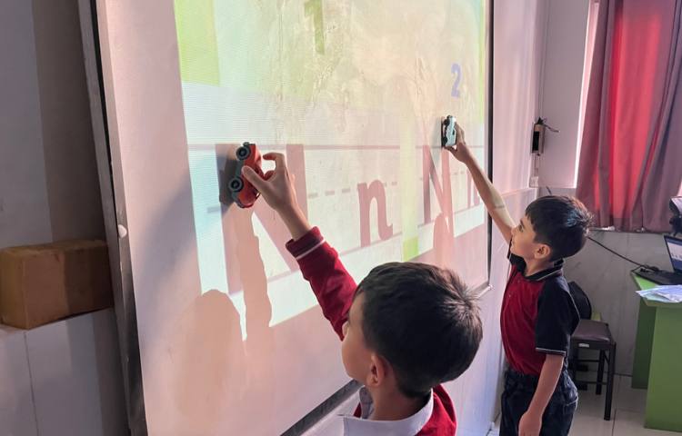 تمرین Letter Formation حرف Nn 5