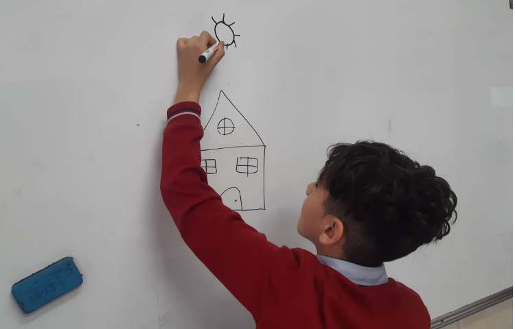 تمرین حروفِ اضافه‌ی مکان-زنگ زبان عمومی 4