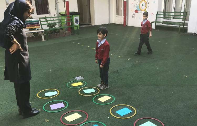 تمرینِ حروف انگلیسی بزرگ و کوچک (Aa تا Ff) 2