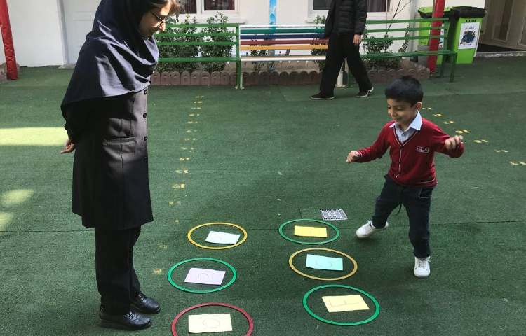 تمرینِ حروف انگلیسی بزرگ و کوچک (Aa تا Ff) 4