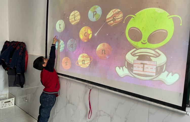 تمرین action حروف با بازی پاورپوینتی 1