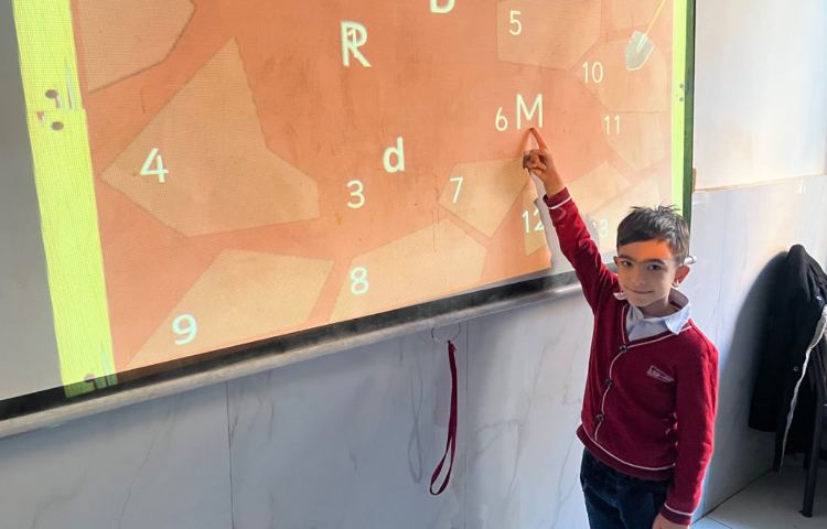 تمرین action حروف 5