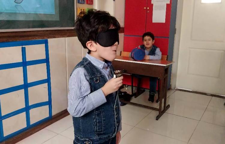 تمرین حواس پنجگانه در زنگ Science 2