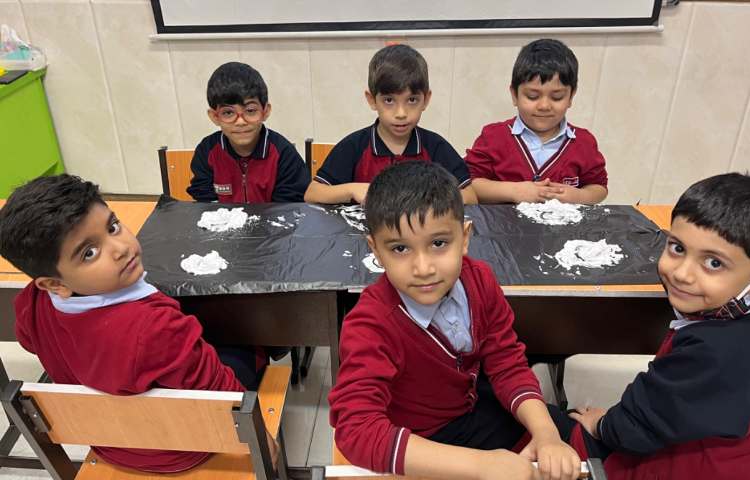 تمرین خلاقانه‌ی Letter Formation حروف 4