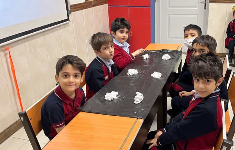 تمرین خلاقانه‌ی Letter Formation حروف 5