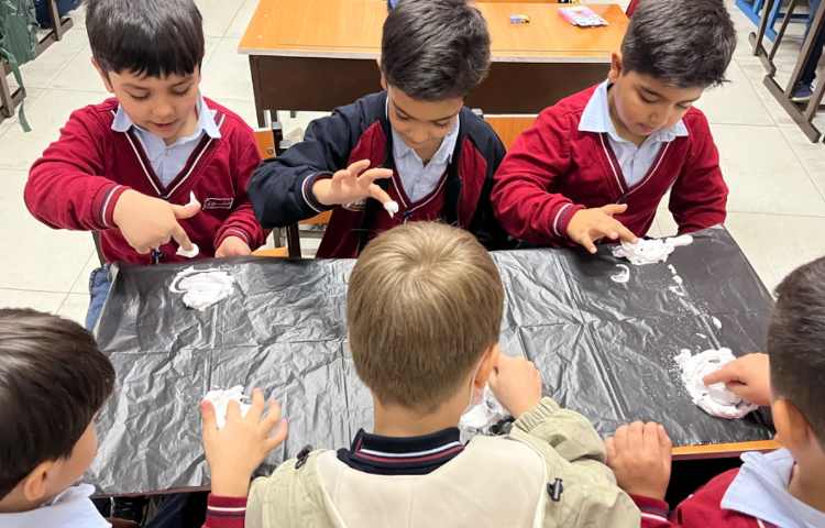 تمرین خلاقانه‌ی Letter Formation حروف