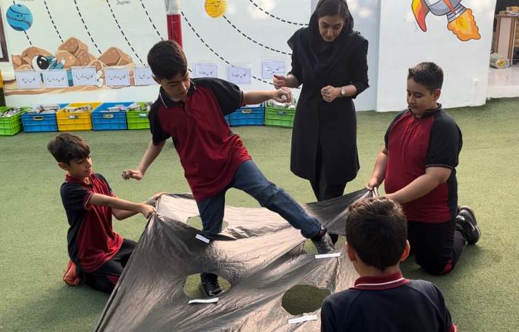 تمرین خواندن اعداد بزرگ-زنگ Math 6