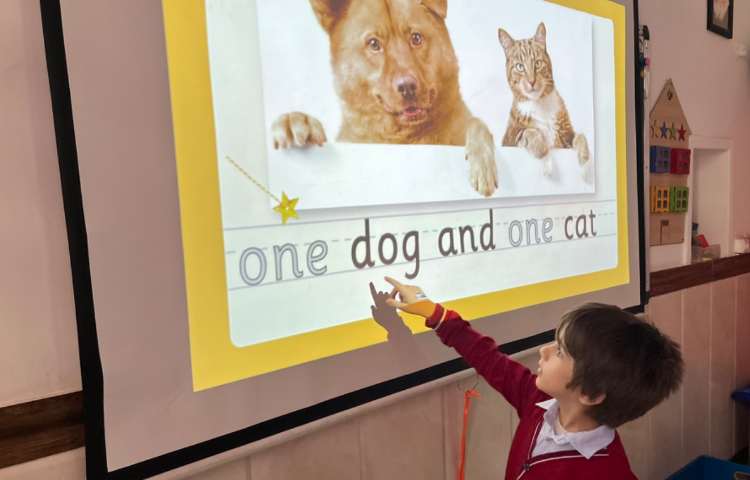 تمرین خواندن و نوشتن Tricky Word (one) با فعالیت‌های مختلف 1