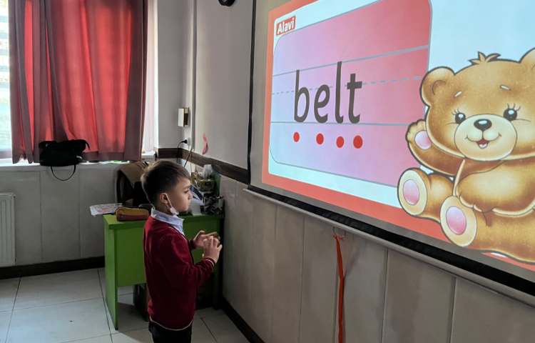 تمرین خواندن و نوشتن لغات با حرف Bb 4