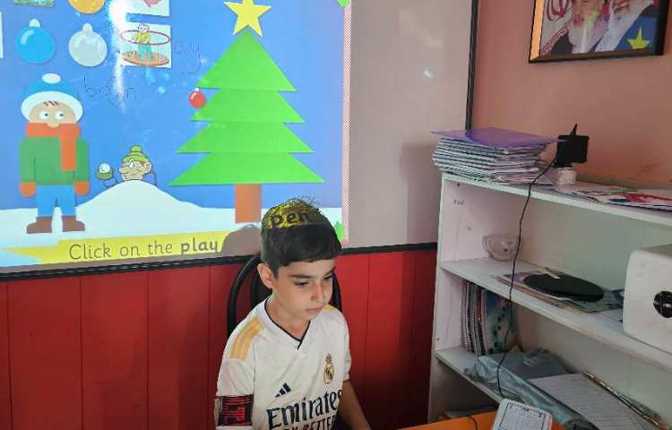 Phonics , تمرین خواندن و نوشتن کلمات و جملات با استفاده از بازی آنلاین 5