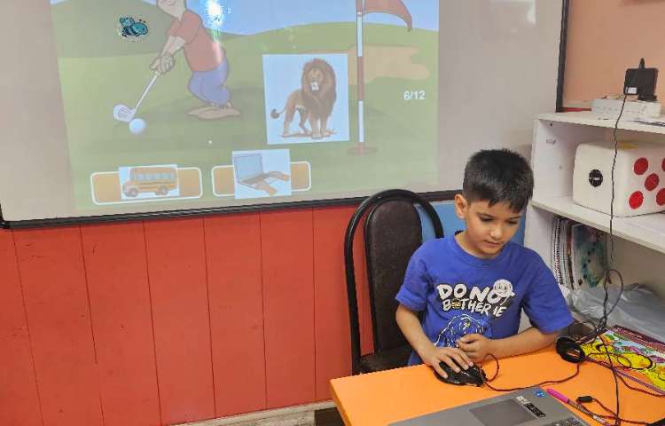 Phonics , تمرین خواندن و نوشتن کلمات و جملات 5