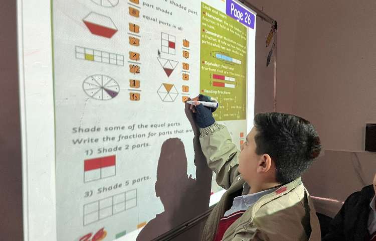 تمرینِ خواندن کسرها-زنگ Math 5
