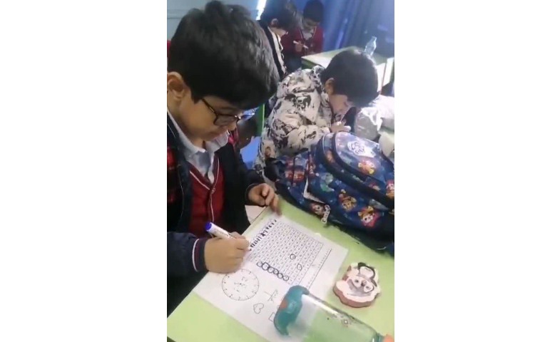 تمرین در وایت برد اعداد 4