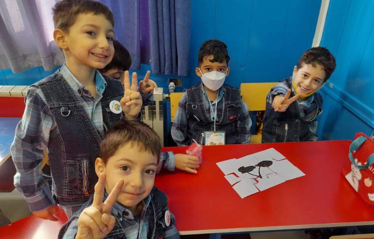 :تمرین دست ورزی با پازل، کلاس شاپرک 1