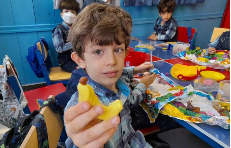 :تمرین دست ورزی به انگلیسی، کلاس قاصدک 2