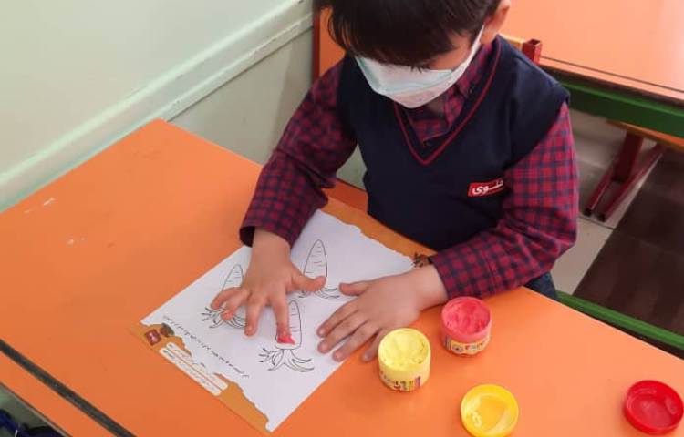 تمرین دست ورزی خلاق 1