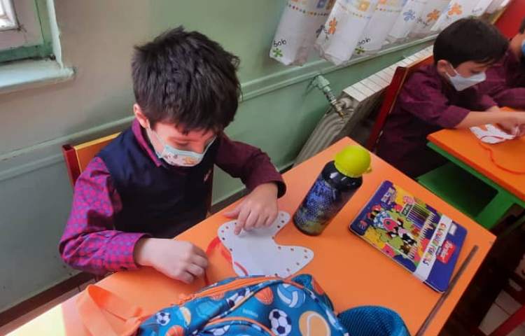 تمرین دست ورزی خلاق 8