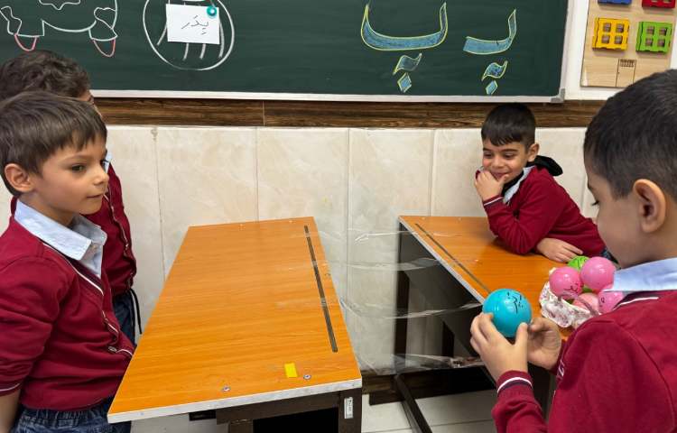 تمرین روان‌خوانی ( پ ) با بازی (چسباندن توپ کلمات ) 6