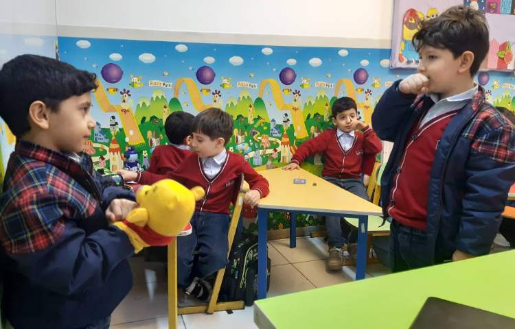 تمرین روتین صبحگاهی به زبان انگلیسی با پانتومیم 3