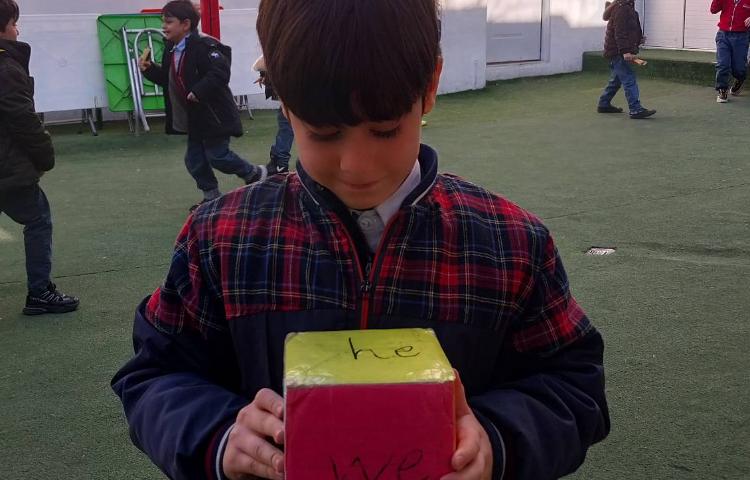 تمرین روخوانی با بازی در زنگ تفریح 4