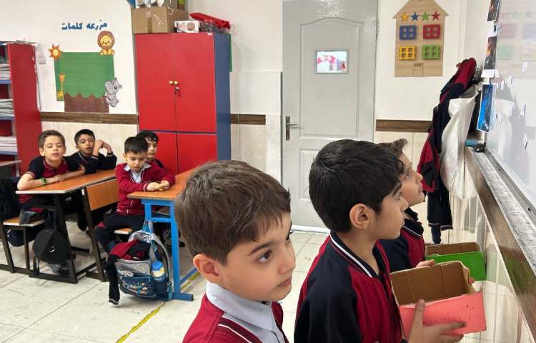 تمرین روخوانی لغات با صدای qu 3