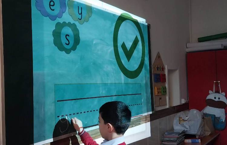 تمرین روخوانی و دیکته-زنگ زبان عمومی 3