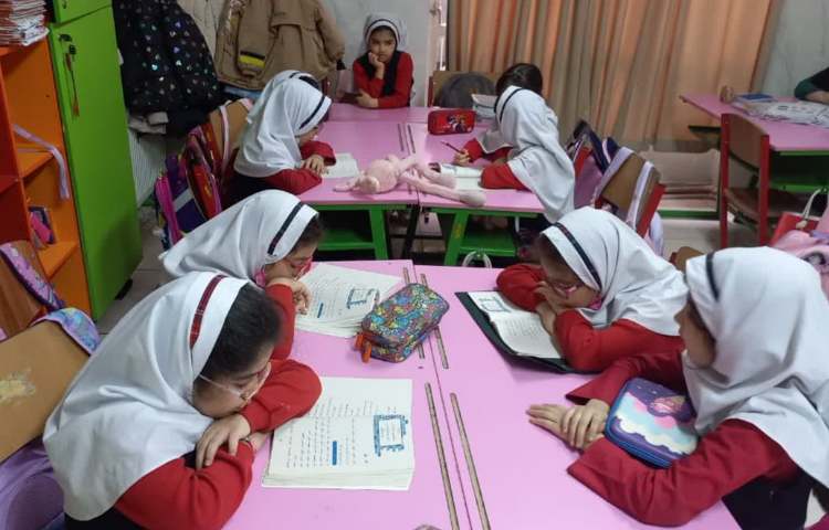 تمرین روخوانی و دیکته 1