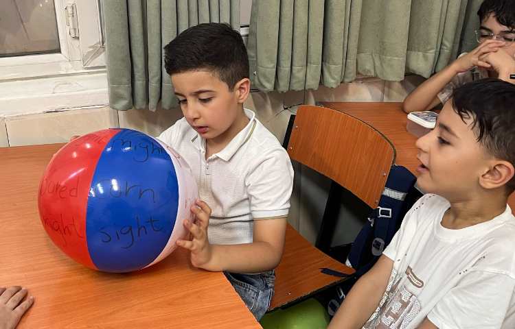 تمرین روخوانی و blending لغات با بازی 1