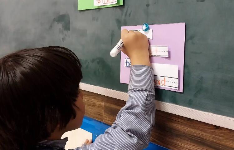 تمرین روخوانی و spelling 1