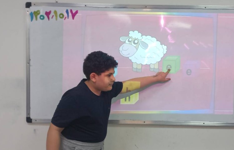 تمرین روخوانی و spelling 1