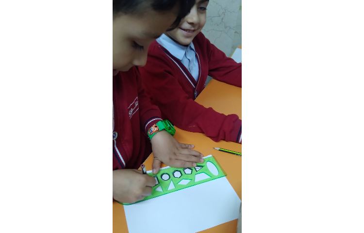 تمرین ریاضی و پیش نیاز مفهوم قرینه سازی 5