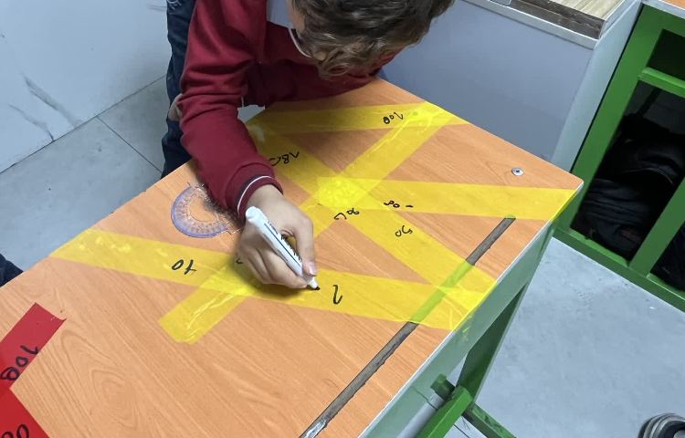 تمرین زوایا در زنگ Math 3