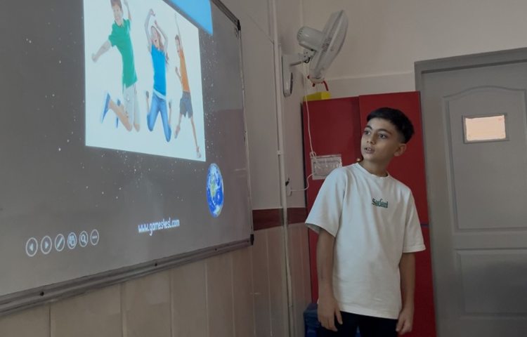 تمرین ساختارِ can با بازی 1