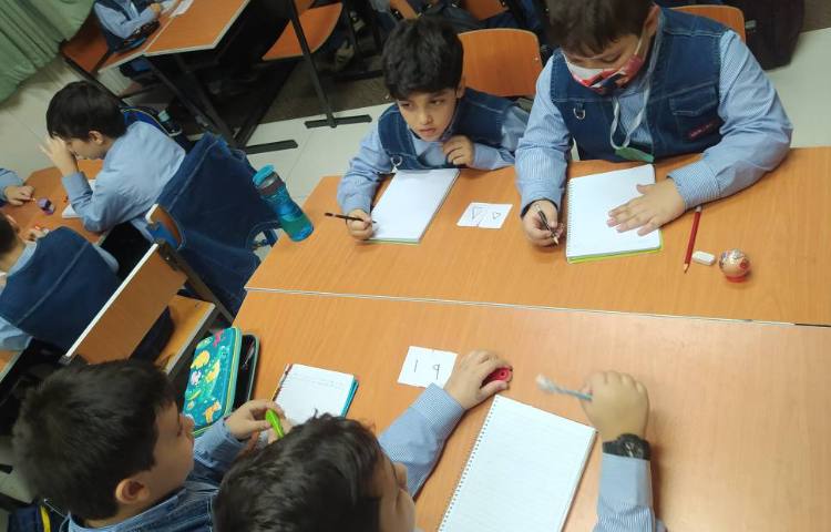 تمرین ساخت اعداد با کارت و رقم 3