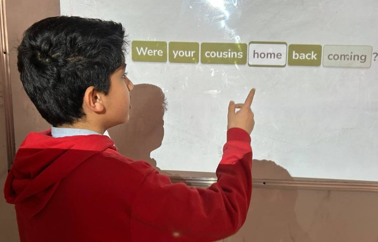 تمرین ساخت سوال و پاسخ‌دهی به آن‌ها جهت تقویت Speaking 5