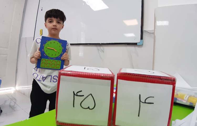 تمرین ساعت با بازی تاس 3