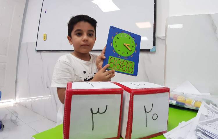 تمرین ساعت با بازی تاس