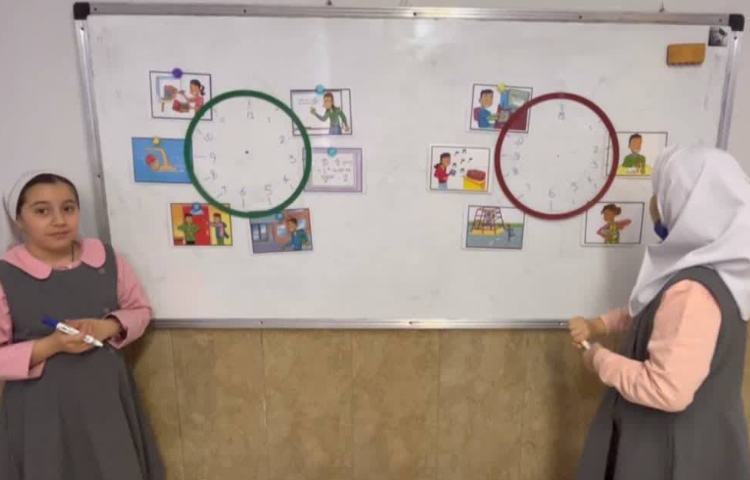 تمرین ساعت و ساخت جمله درباره کارهای روزمره 4