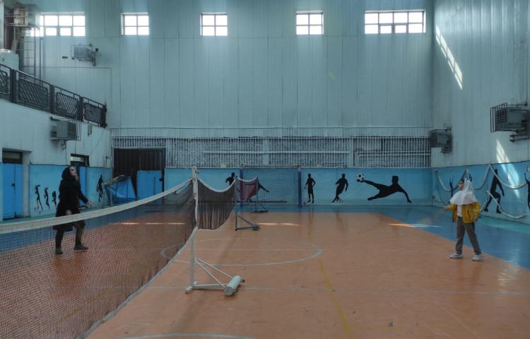 تمرین سرویس فور هند در پشت تور 2