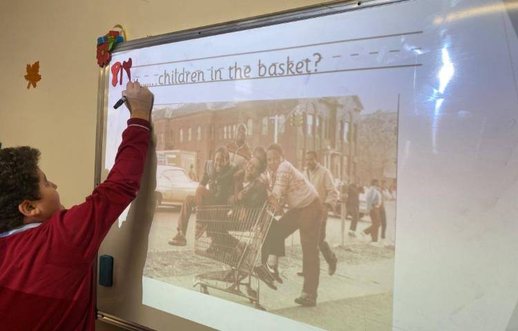 تمرین سوال سازی با was/ were/ weren't/ wasn't 2