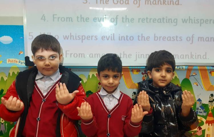 تمرین سوره‌ی ناس به زبان انگلیسی 4