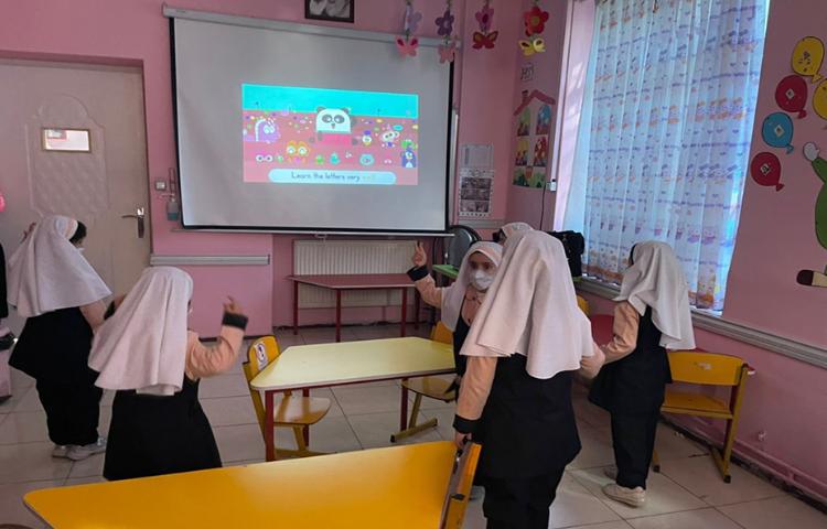 تمرین شعر الفبای انگلیسی 2