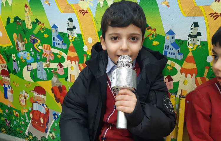 تمرین شعر In a Cottage 1