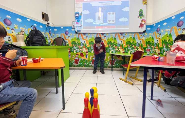 تمرین شمارش اعداد 1 تا 5 با بازی بولینگ 3