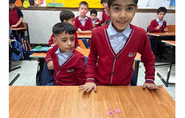 تمرین Letter Formation صدای oy با خمیر بازی 3