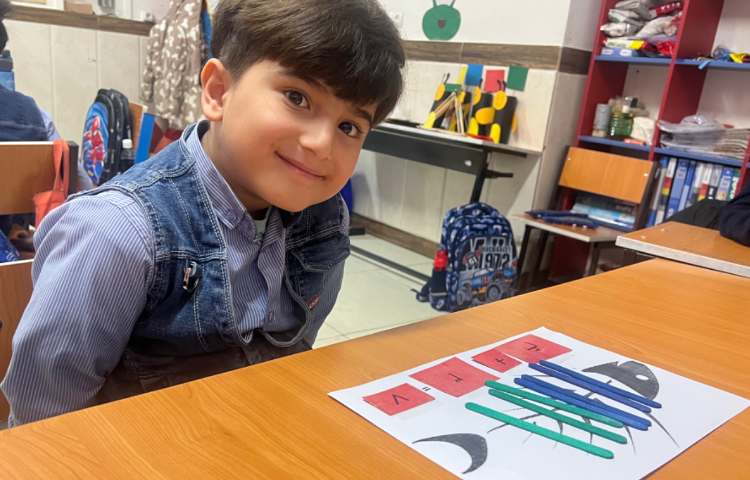 تمرین عبارت جمع به وسیله چوب بستنی رنگی 1