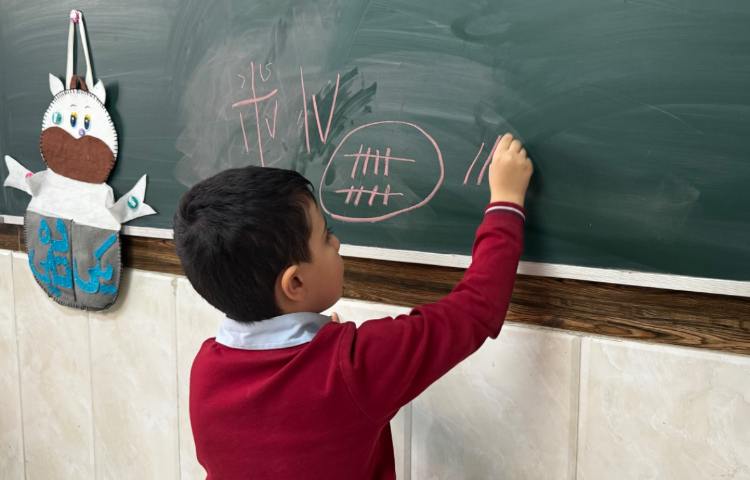 تمرین عدد نویسی (10 تا 19) همراه با ساختن دسته‌های ده تایی و یکی 1