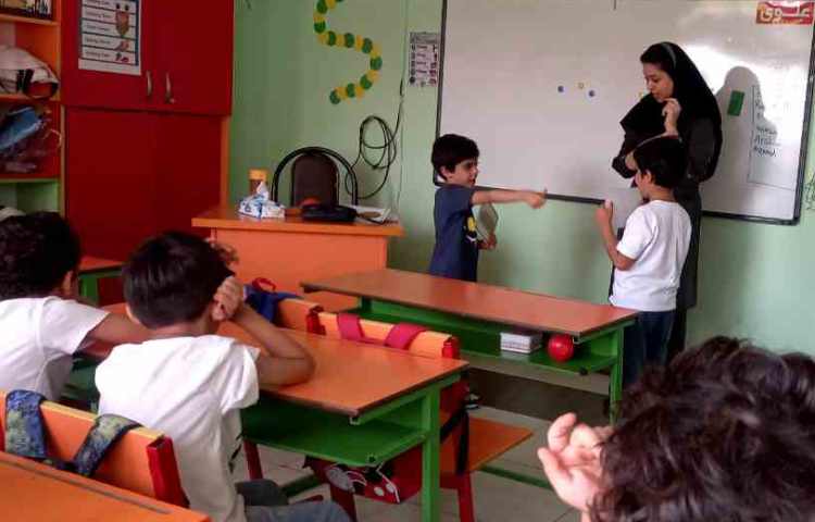 تمرین غذاها با بازی به زبان انگلیسی 1