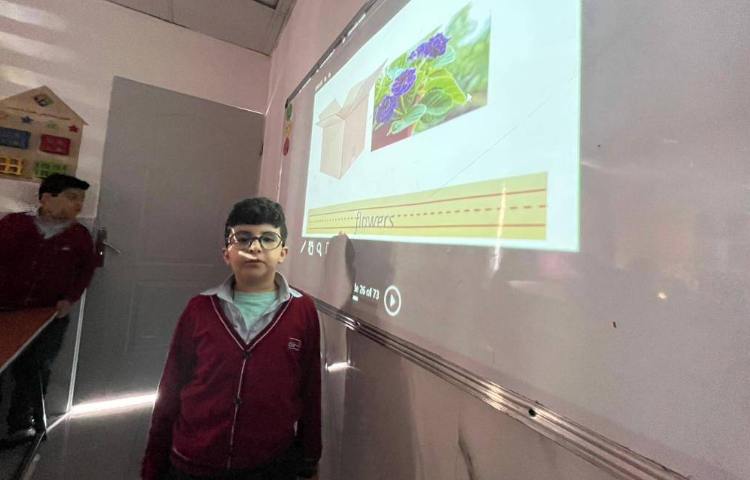 تمرین قسمت‌های مختلف یک گیاه-زنگ Science 3