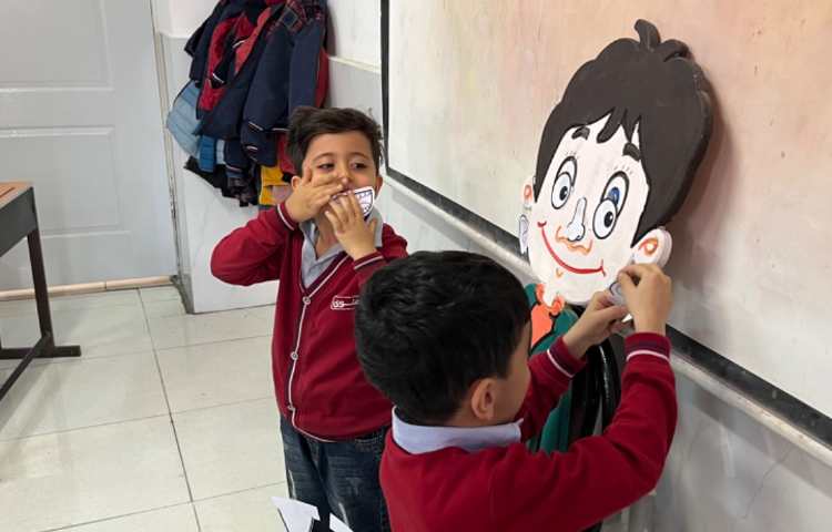 تمرین لغاتِ اعضای بدن-زنگ Science